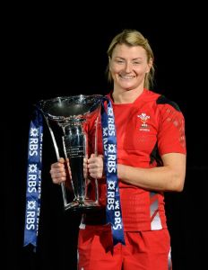 B8hv0MhCAAM5khI.jpg large